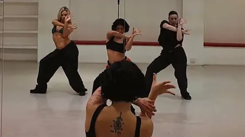 Still from BODYKILLA IS IN AUSTRALIA??